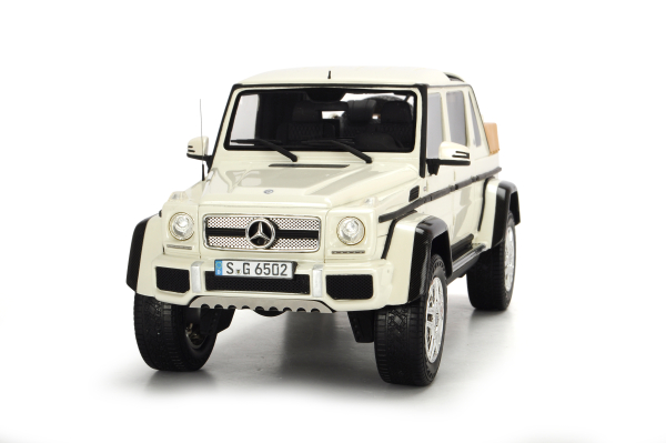 Schuco 450017800 Mercedes Maybach G650 Landaulet weiss 1:18 limited 1/750 Modellauto