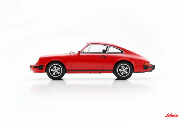 Porsche 911 Coupe rot 1:18 Schuco 450025600 Modellauto
