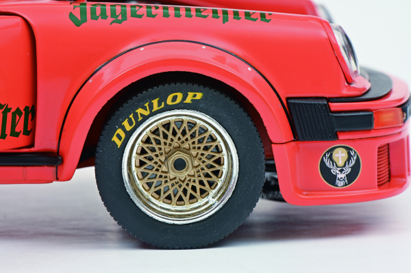 Schuco Porsche 911 934 RSR Jägermeister 1:18 limitiert 1/1000 Modellauto 450034200