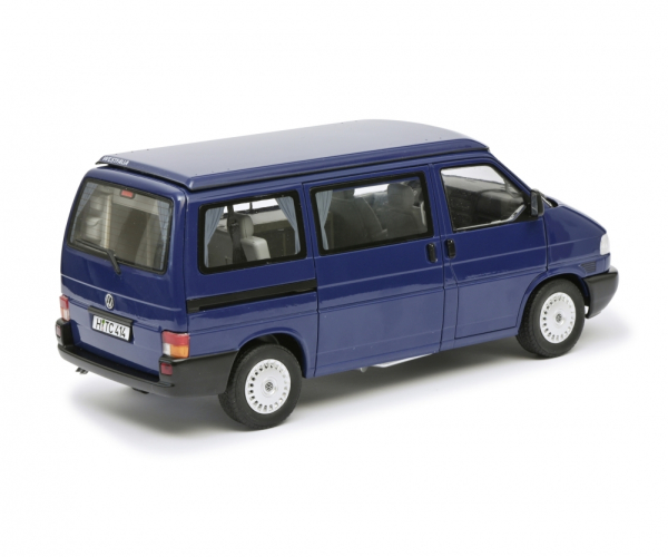 VW T4 Westfalia Camper blue 1:18 Modelcar Schuco 450042100