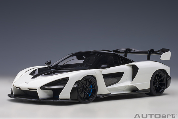 AUTOart 76075 McLaren Senna 2018 vision pure / white 1:18 Modellauto