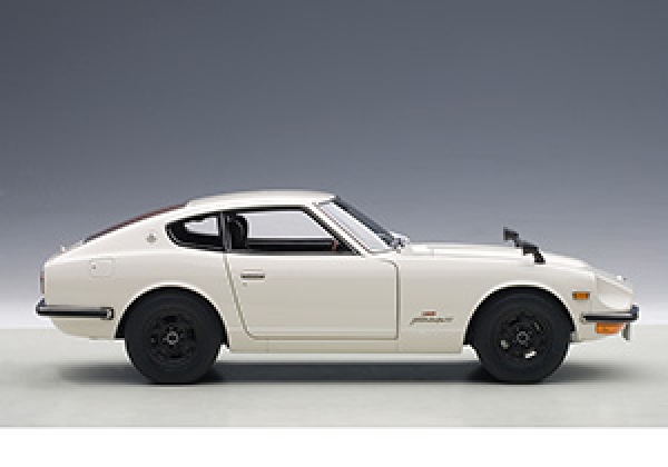 AUTOart NISSAN FAIRLADY Z432 weiss 1:18 77438