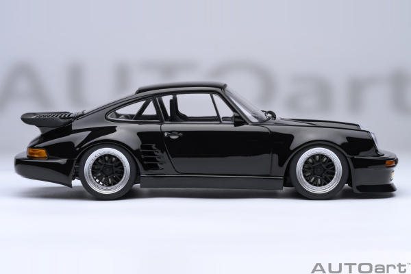 AUTOart PORSCHE 911(930) TURBO WANGAN MIDNIGHT "BLACK BIRD" 1:18 - 78158