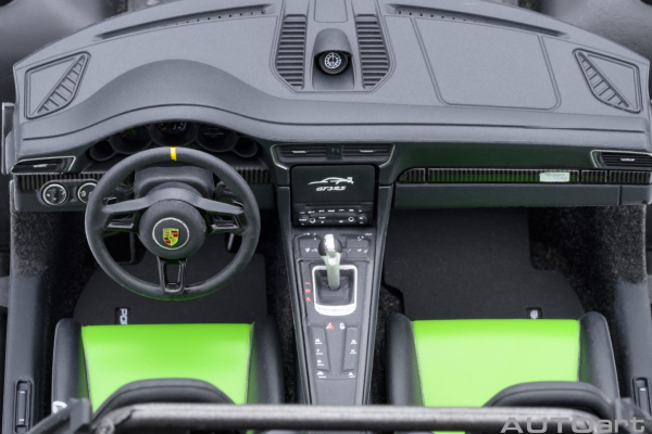 Porsche 911 991.2 GT3 RS 1:18 Weissach AUTOart 78178 grün Modellauto