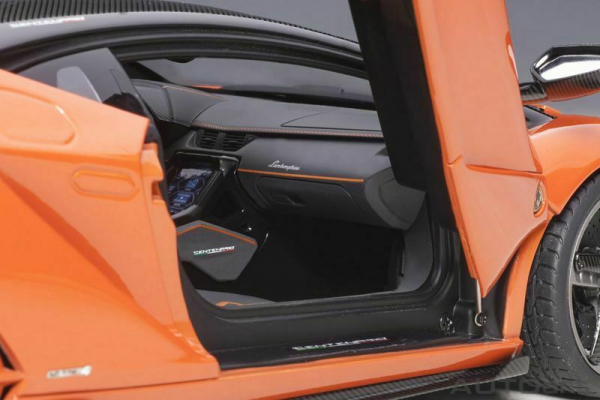 AUTOart 79201 LAMBORGHINI Centenario 2016 orange 1:18 Modellauto