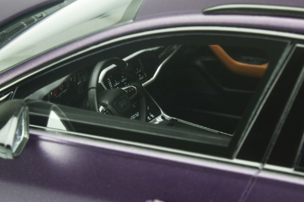 GT Spirit 825 Audi RS6 Avant C8 2020 Merlin Purple Satin 1:18 limited 1/999 Modellauto