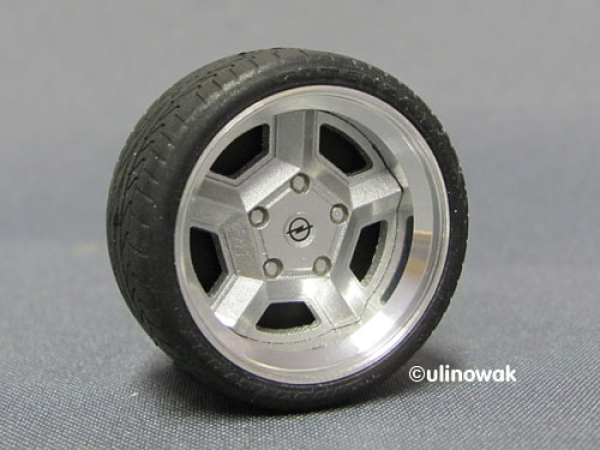 99017-15 Alufelge 1:18 Ronal 400-Design 15 Zoll universal
