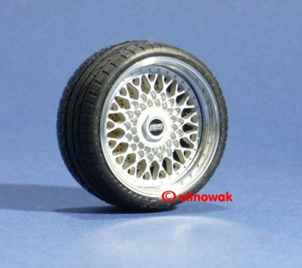 99069-18 Alufelge 1:18 BBS RS-Design 3-tlg. 18 Zoll uni