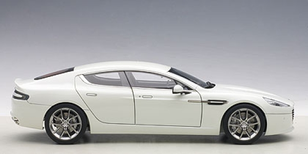 AUTOart ASTON MARTIN RAPIDE S 2015 STRATUS WEISS 1:18 70256