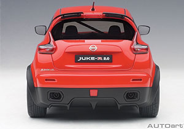 AutoArt NISSAN JUKE R 2.0 rot 2016 1:18 - 77457