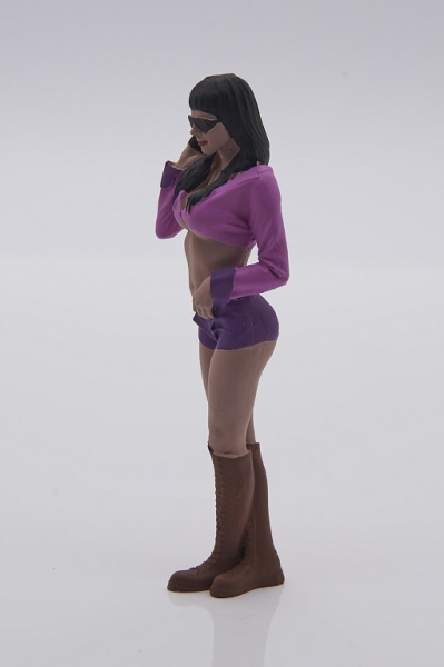 Atlantic 1:18 Figur Emmanuel in Hot Pants für Modellbau Diorama