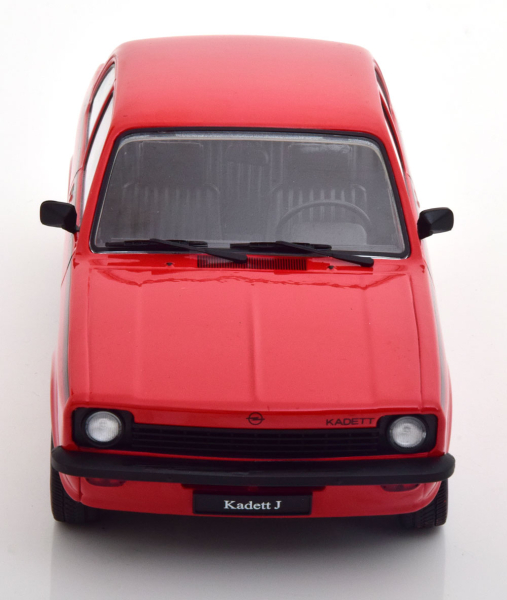 KK-Scale Opel Kadett C Junior 1976 rot 1:18 limitiert Modellauto 180672