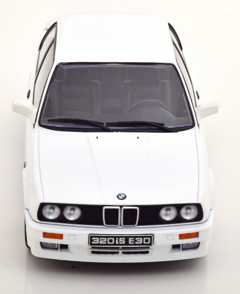 KK-Scale BMW 320iS E30 Italo M3 1989 white 1:18 limited 180882 Modellauto