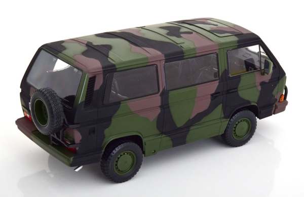 KK-Scale VW T3 Bus Syncro 1987 Bundeswehr Militär 1:18 limitiert 180969 Modellauto