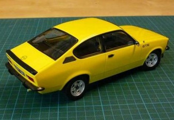 Norev 183655 Opel Kadett C-Coupe GT/E 1977 gelb 1:18 limitiert 1/1200 Modellauto