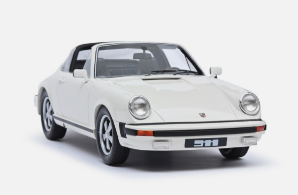 Porsche 911 Targa weiß 1:18 Schuco 450025700 Modellauto
