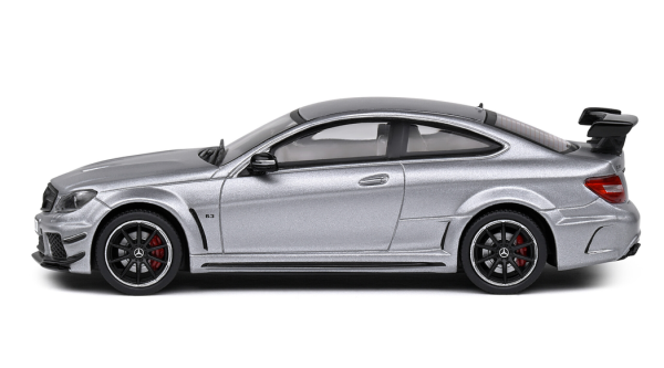 Mercedes C63 AMG 2011 grau 1:43 Modellauto Solido 421438160
