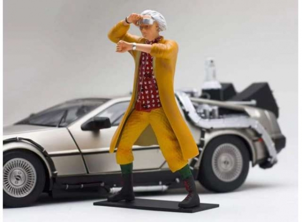 Triple9 Back to the Future Dr. Emmett Brown figure 1:18 limited edition