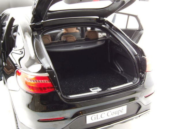 Mercedes-Benz GLC X253 SUV 2015 schwarz 1:18 Modelcar I-Scale