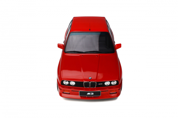 GT-Spirit GTS80061 BMW M3 E30 rot 1986 Modellauto 1:8 inkl. Vitrine limitiert