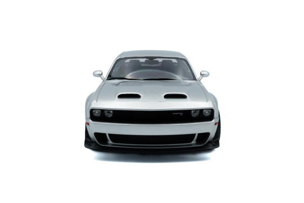 Dodge Challenger SRT Hellcat Redeye 2023 silver Widebody Triple Nickel  1:18 Solido 421186452 Modelcar