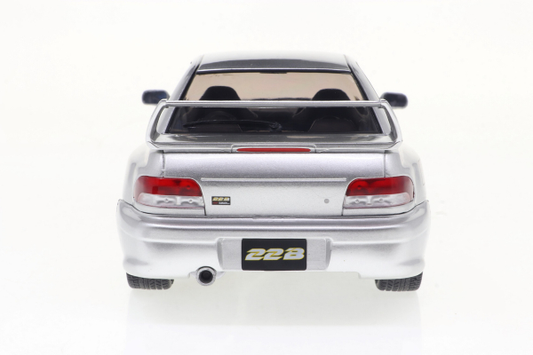 Subaru Impreza 22B silver 1998 1:18 Modelcar Solido 421186442