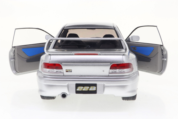 Subaru Impreza 22B silver 1998 1:18 Modelcar Solido 421186442