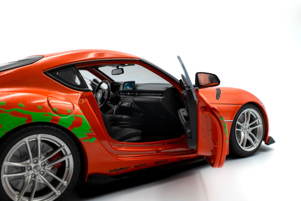 Solido 421186428 Toyota GR Supra Tribute Fast & Furious 2024 Orange 1:18 Modellauto