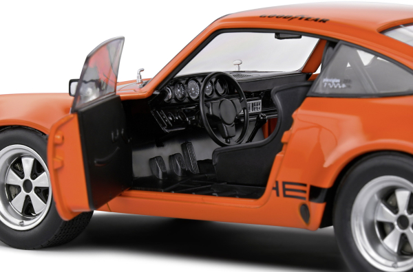 Solido 421186359 Porsche 911 IROC daytona #1 orange 1:18 Modelcar