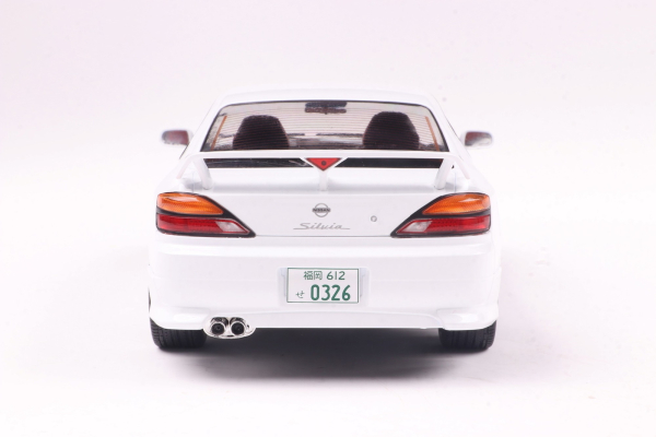 Solido 421186446 Nissan Silvia S15 SPEC-R Aero Aspen  weiß 1:18 Modellauto
