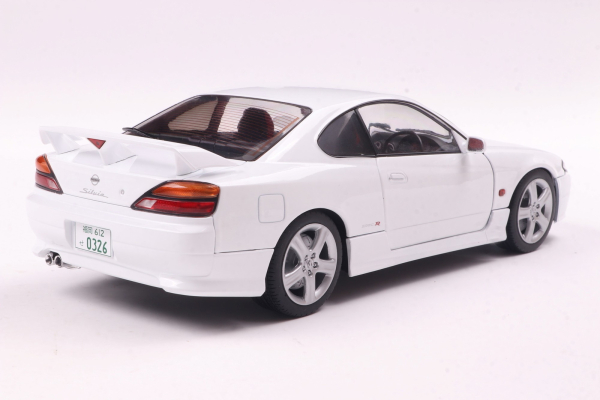 Solido 421186446 Nissan Silvia S15 SPEC-R Aero Aspen  weiß 1:18 Modellauto