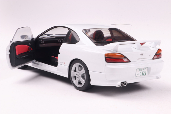 Solido 421186446 Nissan Silvia S15 SPEC-R Aero Aspen  weiß 1:18 Modellauto