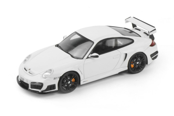 Spark TECHART GTstreet RS carrera weiss auf Basis eines 911 997 GT2 - 1:43 - limitiert 1/200