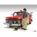 American Diorama 76319 Firefighters getting ready Feuerwehr Vorbereiter 1:18 Figur 1/1000 limitiert
